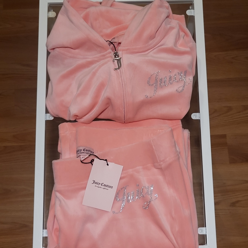 New Juicy Couture Flamingo Velour Set Large